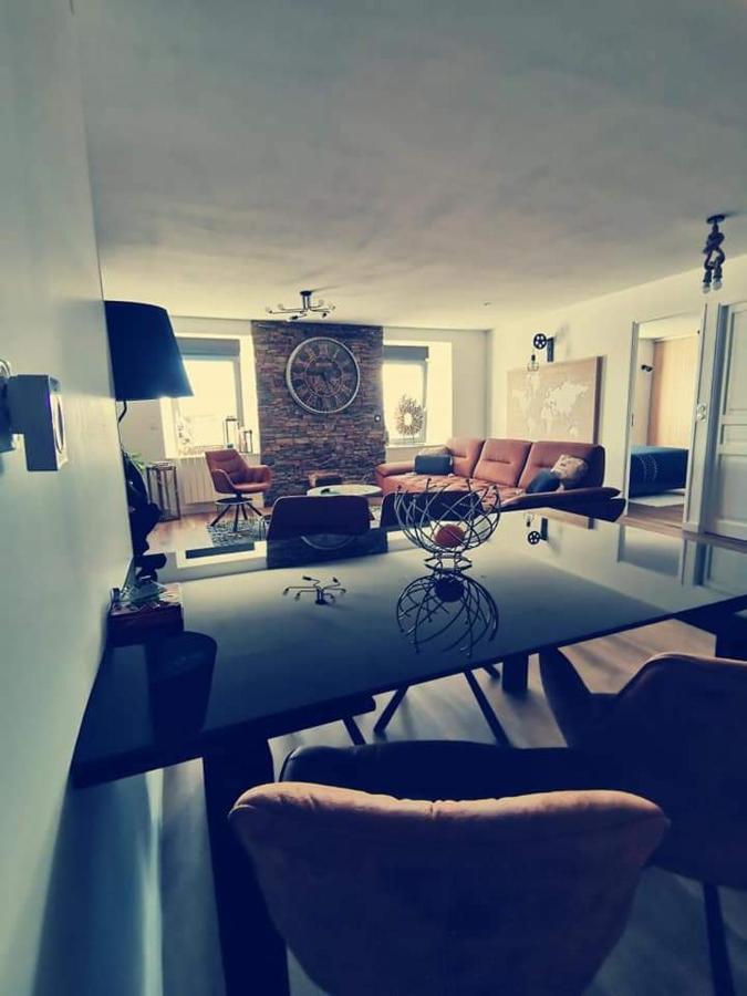 Loft 100M2 Neuf Entierement Equipee Apartment Callac ภายนอก รูปภาพ